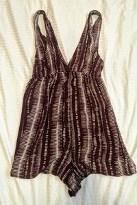 WILD FABLE MULTI-COLOR PRINT ROMPER SIZE M